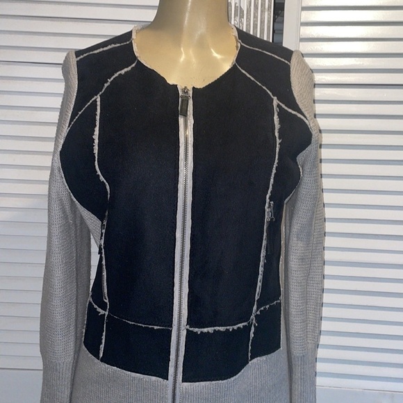 I.N.C International concepts Black suede in Grey knit zip up sweater. Size Large - Picture 2 of 6